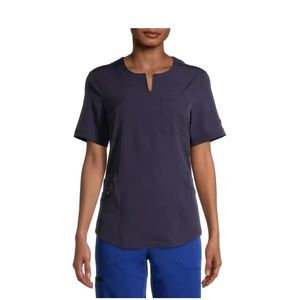 ClimateRight by Cuddl Duds Modern Fit Short Sleeve Scrub Top